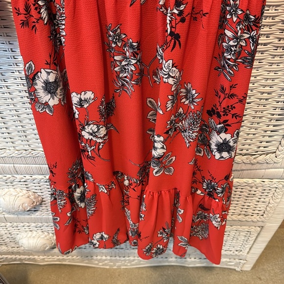 Fun Talbots red black and cream print dress. flirty ruffle on hem. - Picture 5 of 6